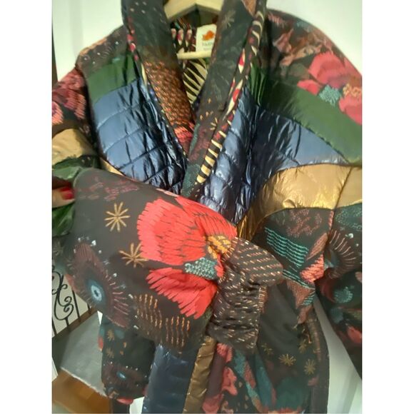 New Farm Rio Banana Leaf Reversible Puffer Jacket Oversized Sz M - Picture 7 of 11